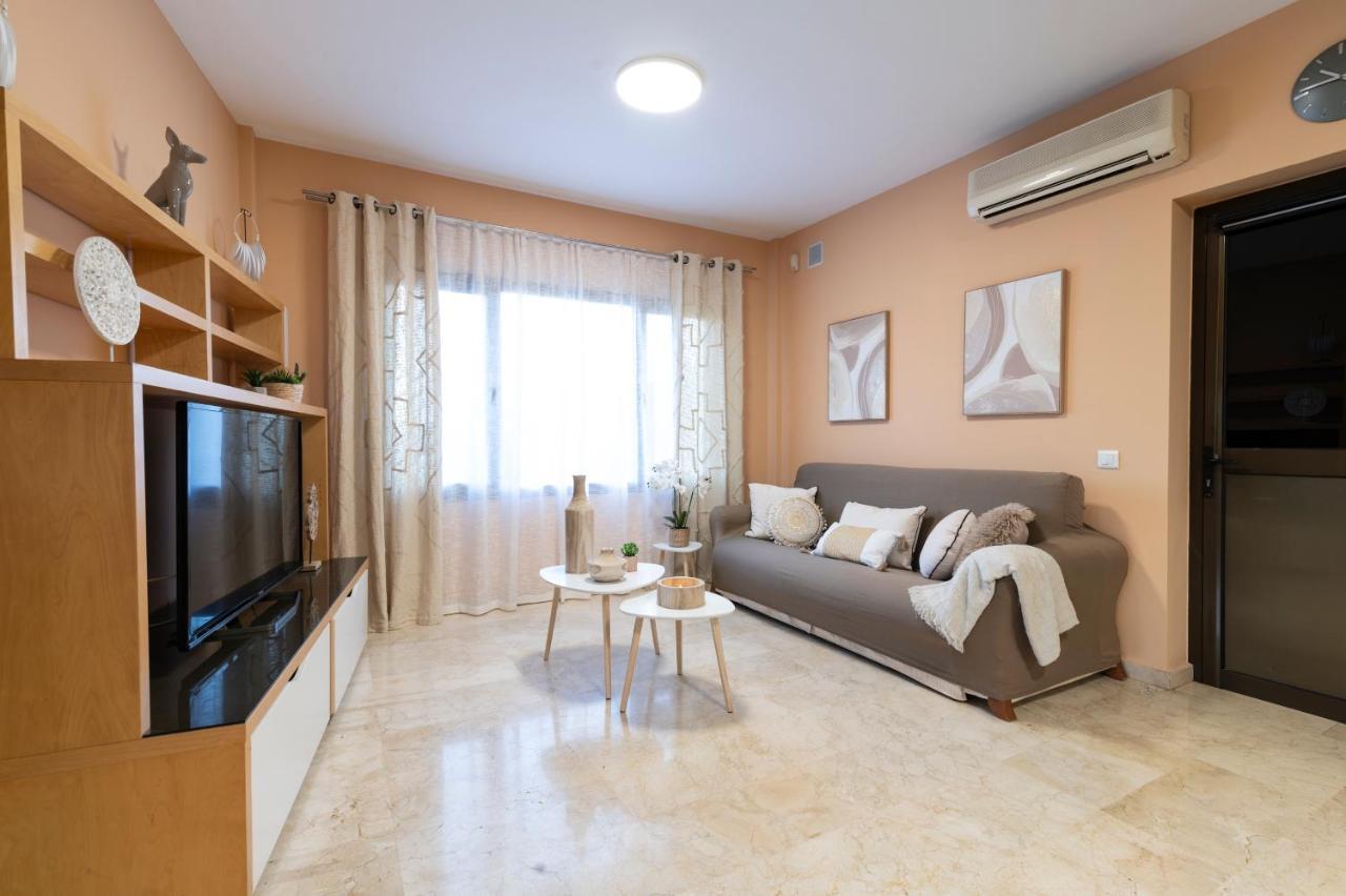 Bellavista Aeropuerto Villa Aguatona Bagian luar foto