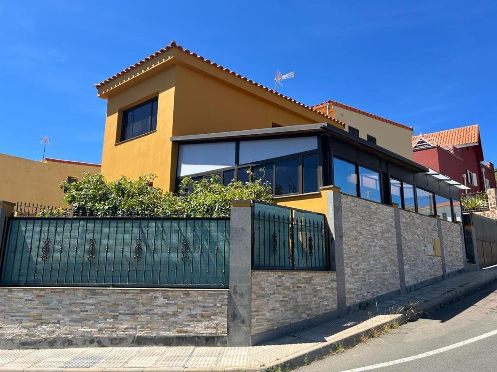 Bellavista Aeropuerto Villa Aguatona Bagian luar foto